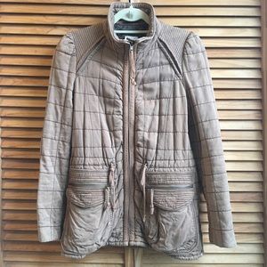 Wilfred Aritzia Tan/Brown Zip up Jacket